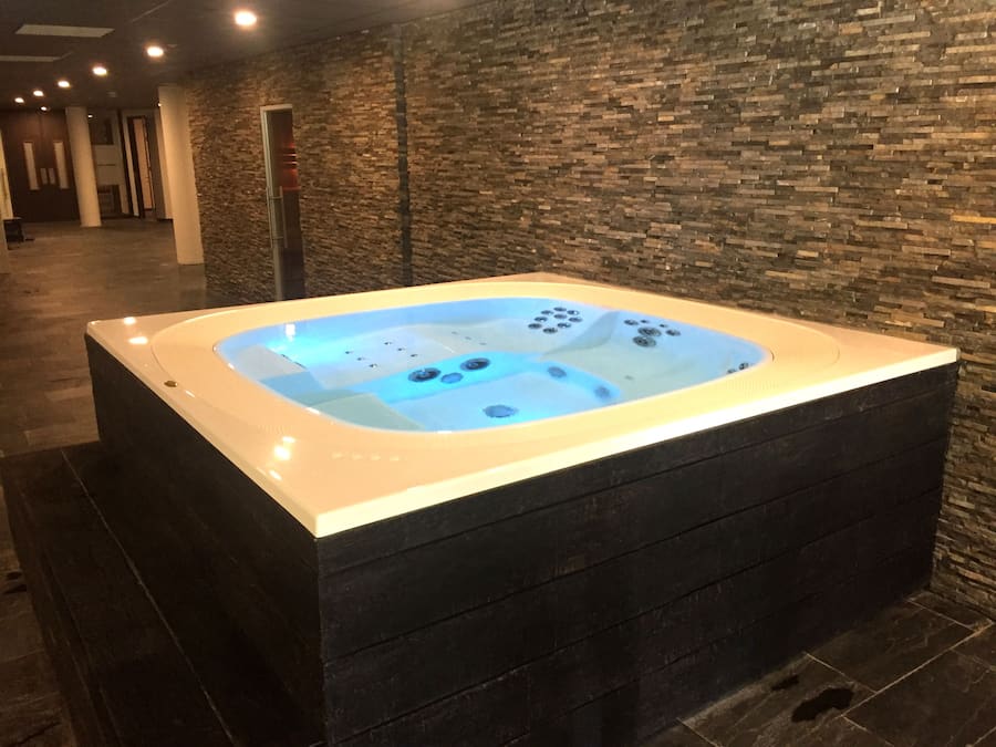 Sauna, steam room, Turkish bath