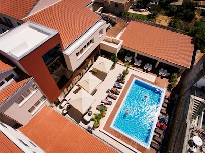 Hotel Borovnik