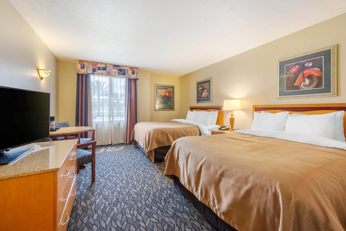 Standard Room, 2 Queen Beds, Non Smoking | Premium bedding, down comforters, in-room safe, desk