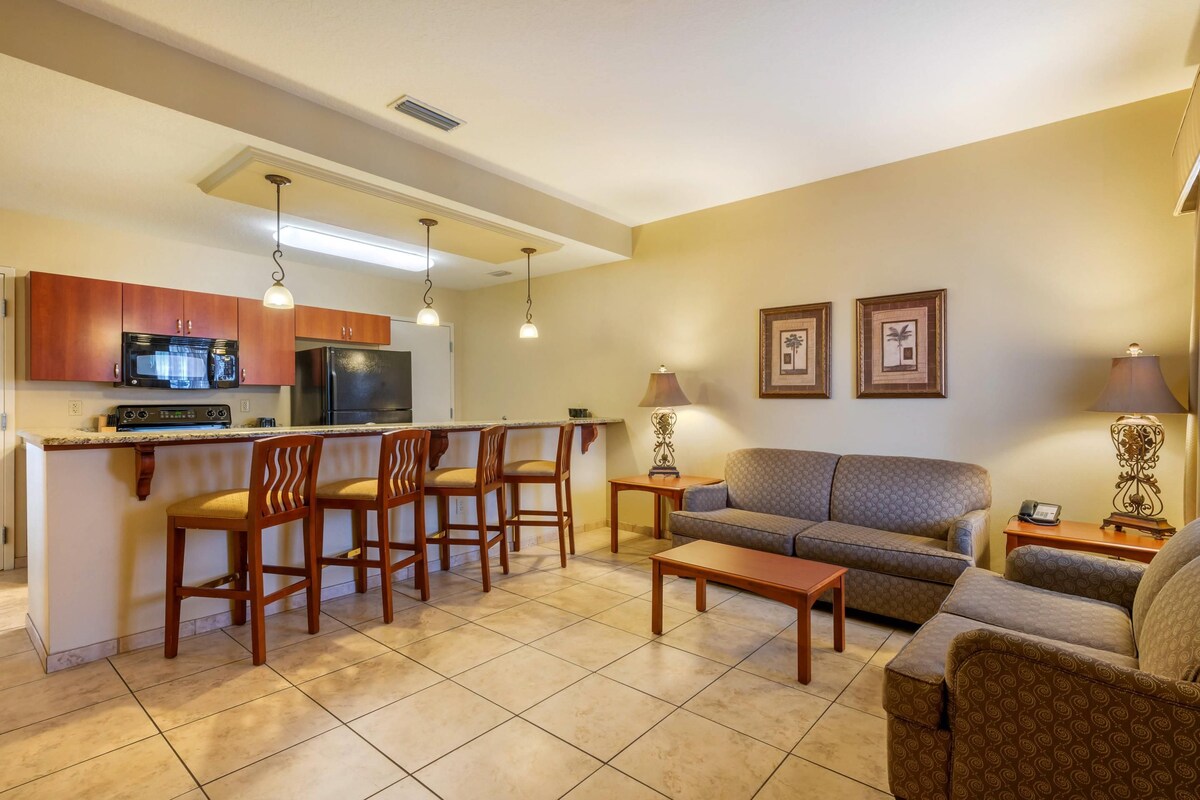 Suite, Multiple Beds, Non Smoking | Premium bedding, down comforters, in-room safe, desk