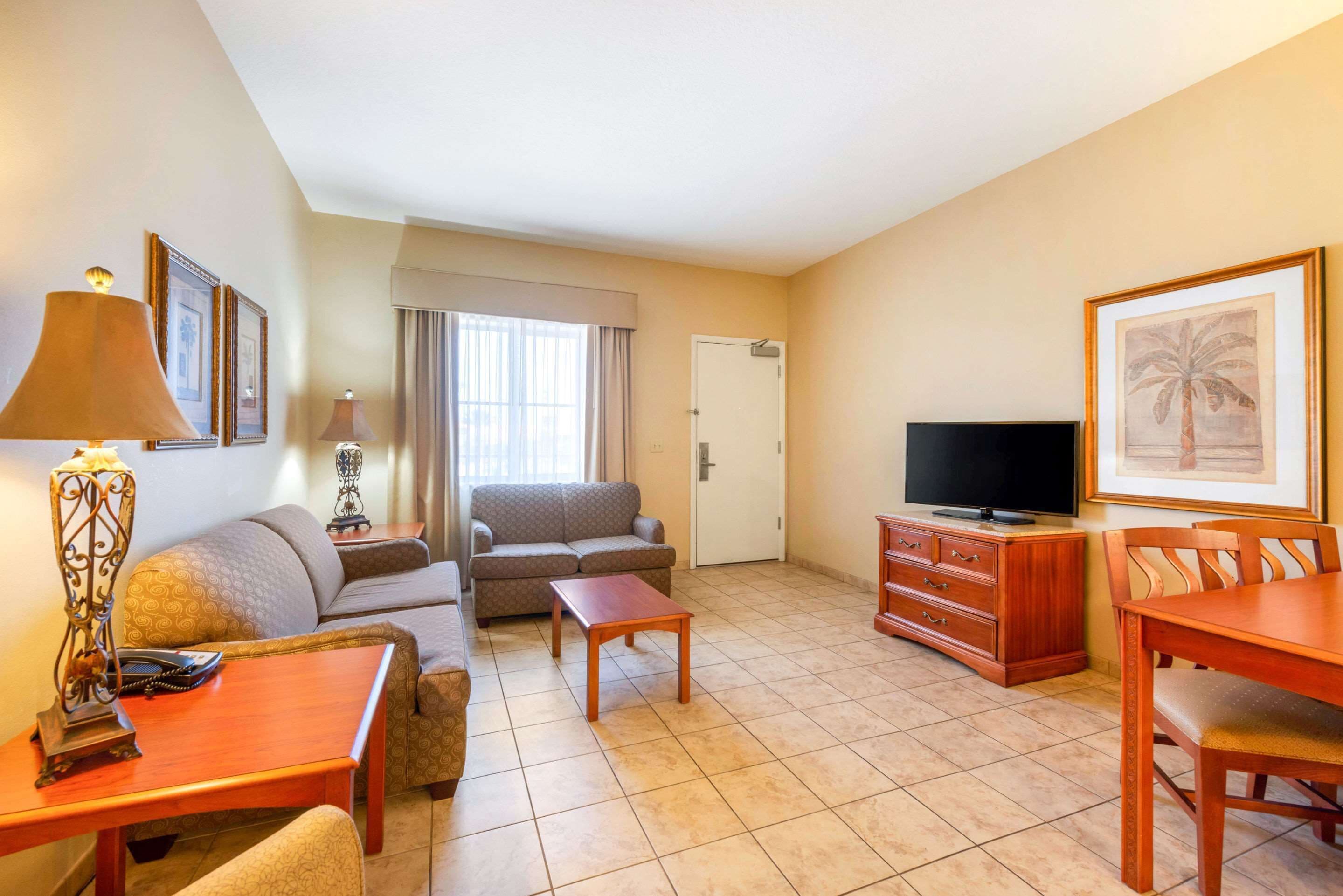 Photo - Clarion Inn Ormond Beach At Destination Daytona