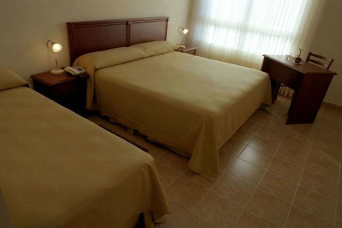 In-room safe, desk, laptop workspace, free WiFi