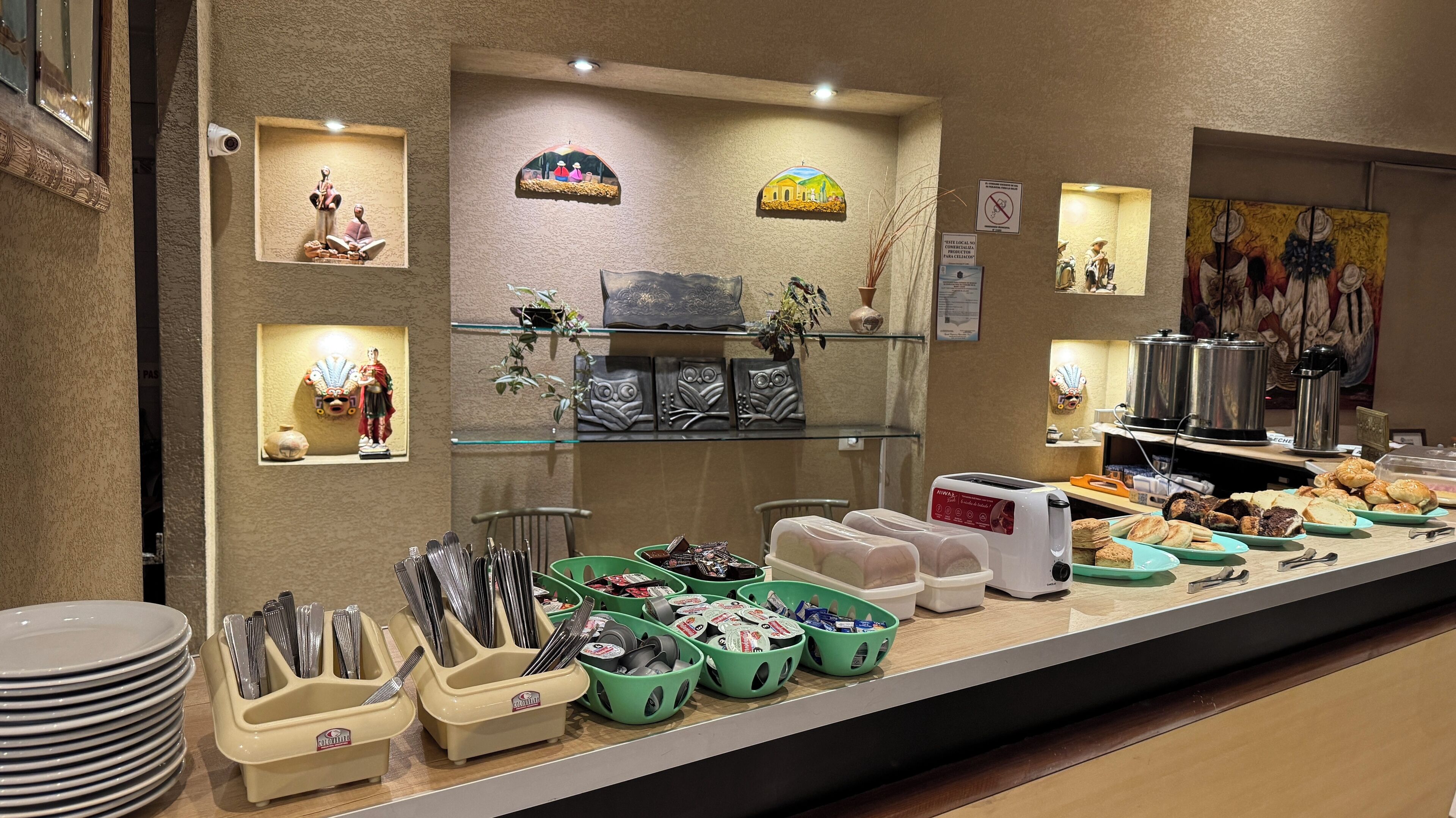 Desayuno continental incluido todos los días