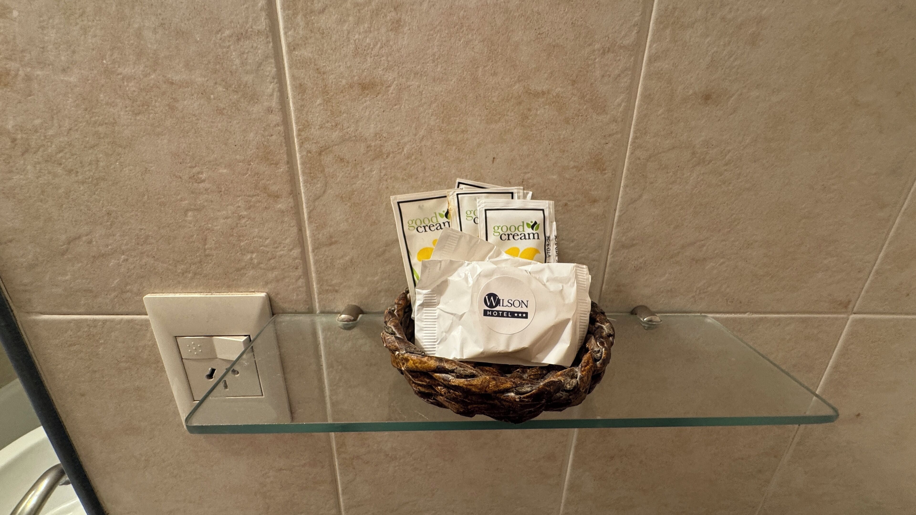 Photo - Wilson Hotel