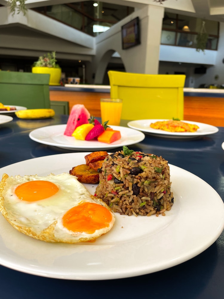 Wyndham San Jose Herradura Hotel & Convention Center by null