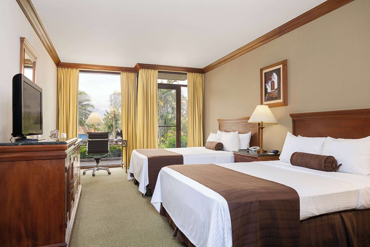 Luxe beddengoed, Select Comfort-bedden, een kluis op de kamer