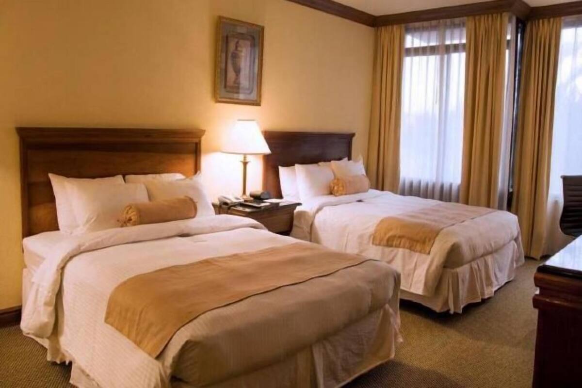 Premium bedding, Select Comfort beds, in-room safe, desk