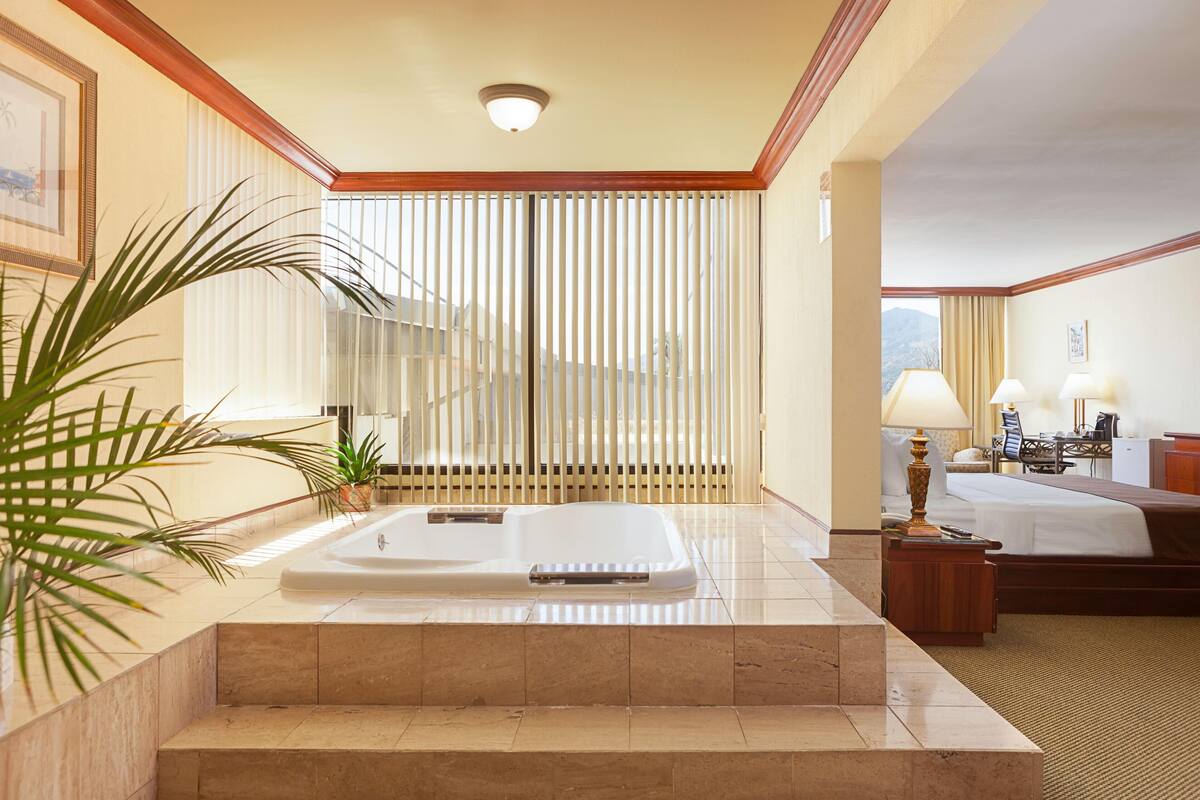 Suite, 1 King Bed (Bridal Suite) | Premium bedding, Select Comfort beds, in-room safe, desk