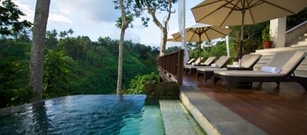 Natura Resort and Spa