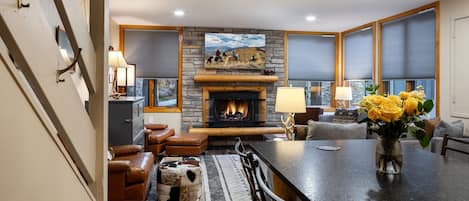 Condo, 2 Bedrooms (Tamarack 25) | Property amenity