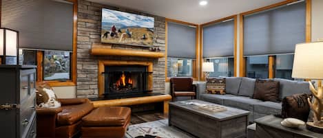 Room | Living area