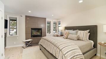 Platinum Room, 2 Bedrooms | In-room safe, iron/ironing board, free cots/infant beds, free WiFi