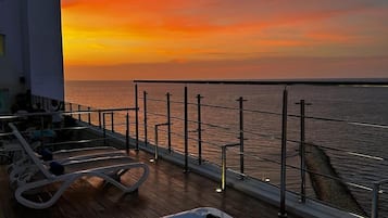 Rooftop terrace