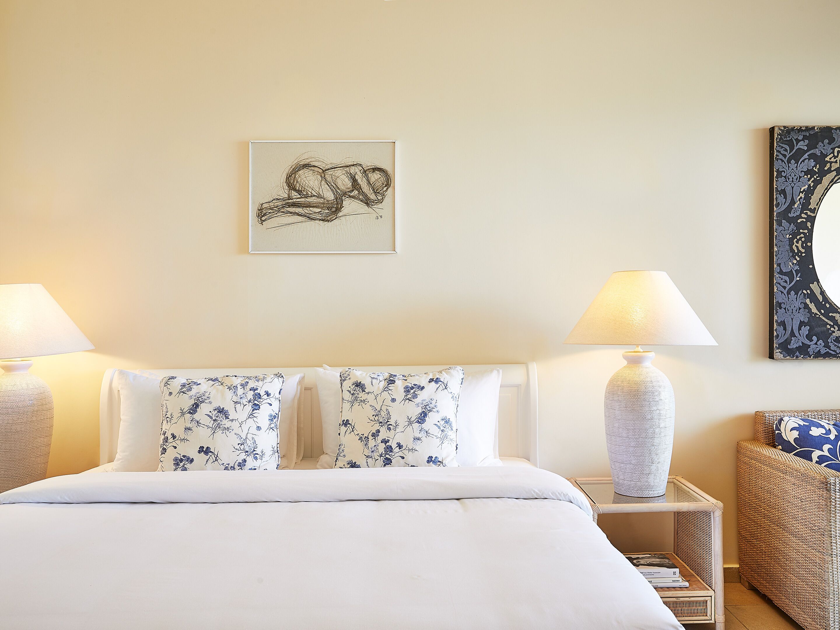 Family Adjoining Rooms | Minibar, in-room safe, soundproofing, WiFi (free)