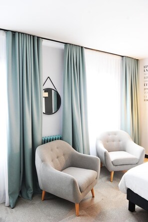 Décoration personnalisée, ameublement personnalisé, bureau