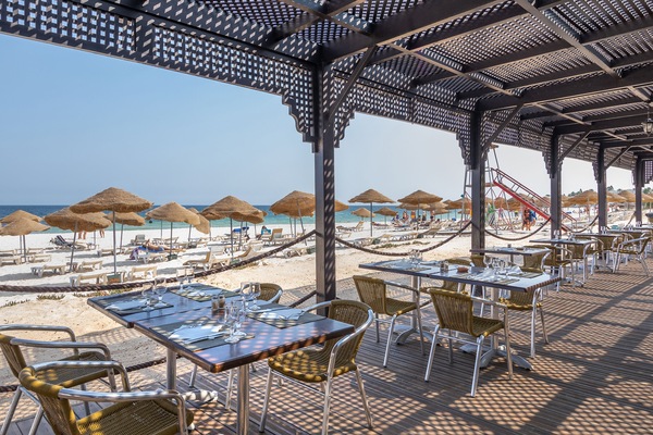 Beach bar