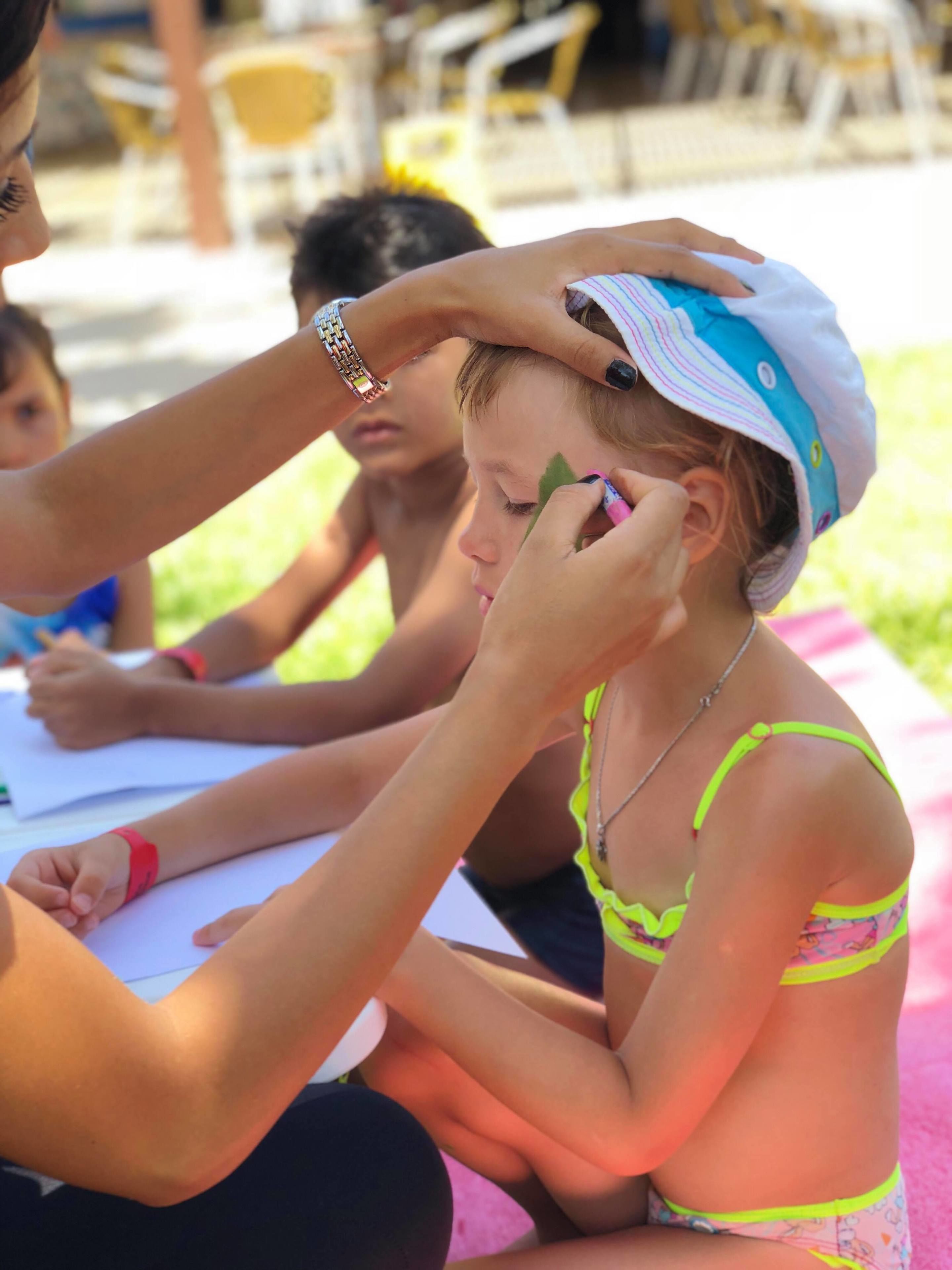 children’s play area – outdoor