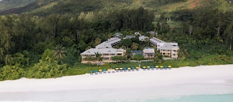 Acajou Beach Resort