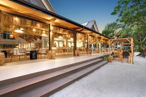 ลานระเบียง/นอกชาน