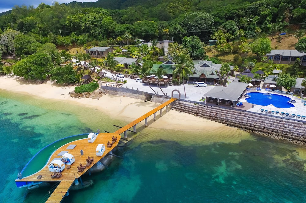 Coco de Mer Hotel and Black Parrot Suites