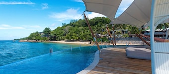 Coco de Mer Hotel and Black Parrot Suites