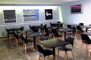 Breakfast area - Cascais Hotel (Cascais)