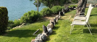 Lakeshore Inn Water Front