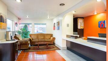 Sala de estar en el lobby