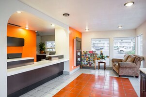 Sala de estar en el lobby