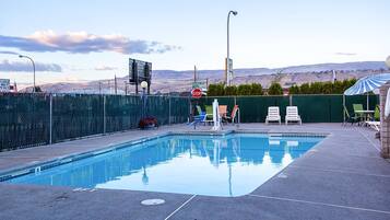 Piscina a l'aire lliure