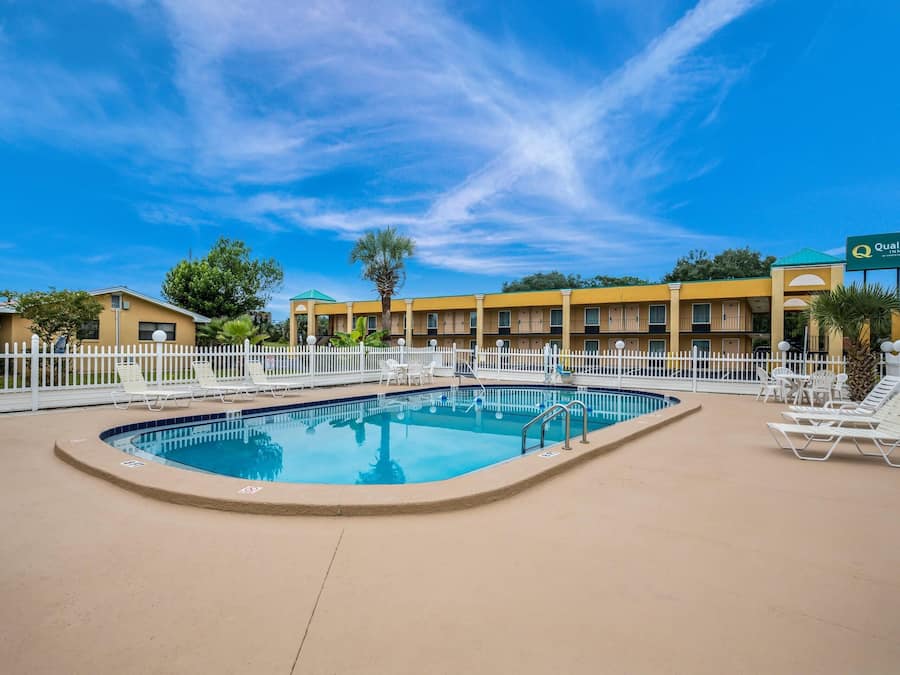 Outdoor pool, open 8:00 AM to 7:00 PM, sun loungers