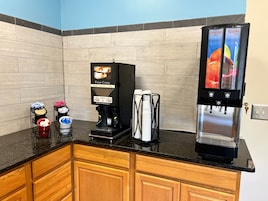 Free daily continental breakfast