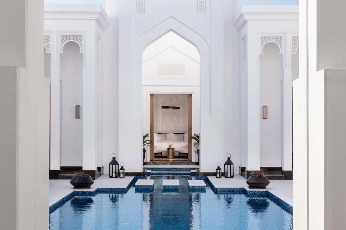 Minibar, safe på rommet, individuelt dekorert og individuelt innredet