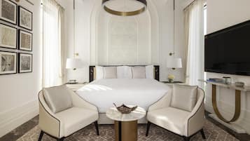 Minibar, coffres-forts dans les chambres, décoration personnalisée