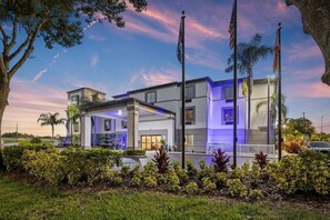 Exterior - Clarion Pointe Lakeland I-4 (Lakeland)