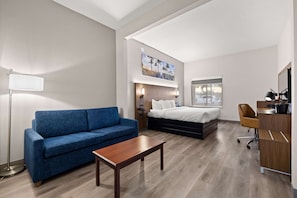 In-room safe, desk, iron/ironing board, free WiFi