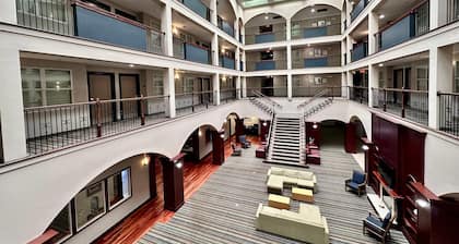 Country Inn & Suites by Radisson, Athens, GA