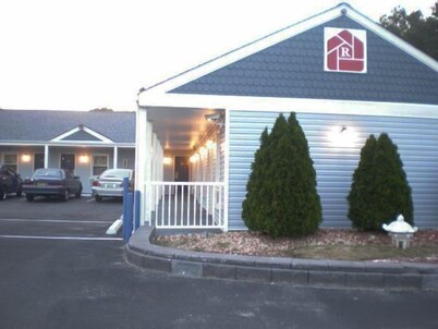 Red Carpet Inn and Suites Hammonton