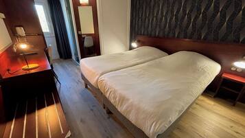 Standard Double or Twin Room, 2 Twin Beds | Select Comfort beds, in-room safe, individually decorated