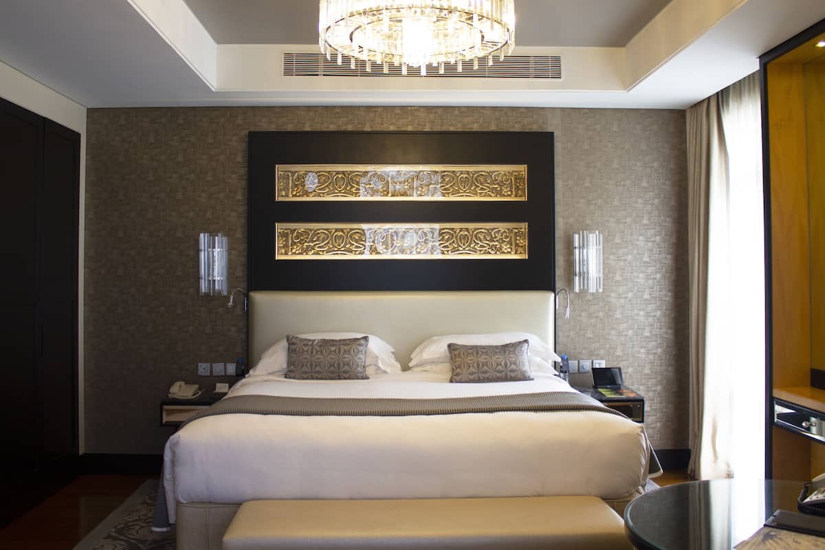 1 bedroom, premium bedding, minibar, in-room safe