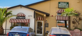 Hotel Avenida Victorville I 15