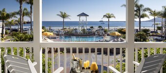 Avila Lighthouse Suites