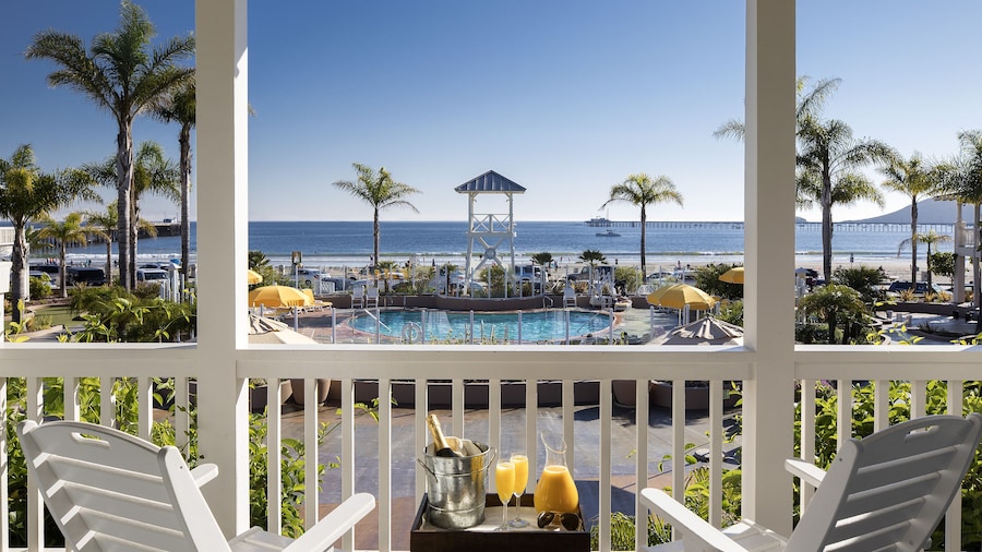 Avila Lighthouse Suites