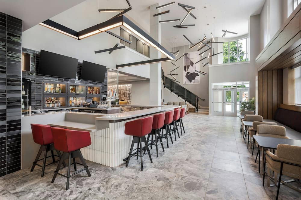 Courtyard by Marriott Athens Downtown