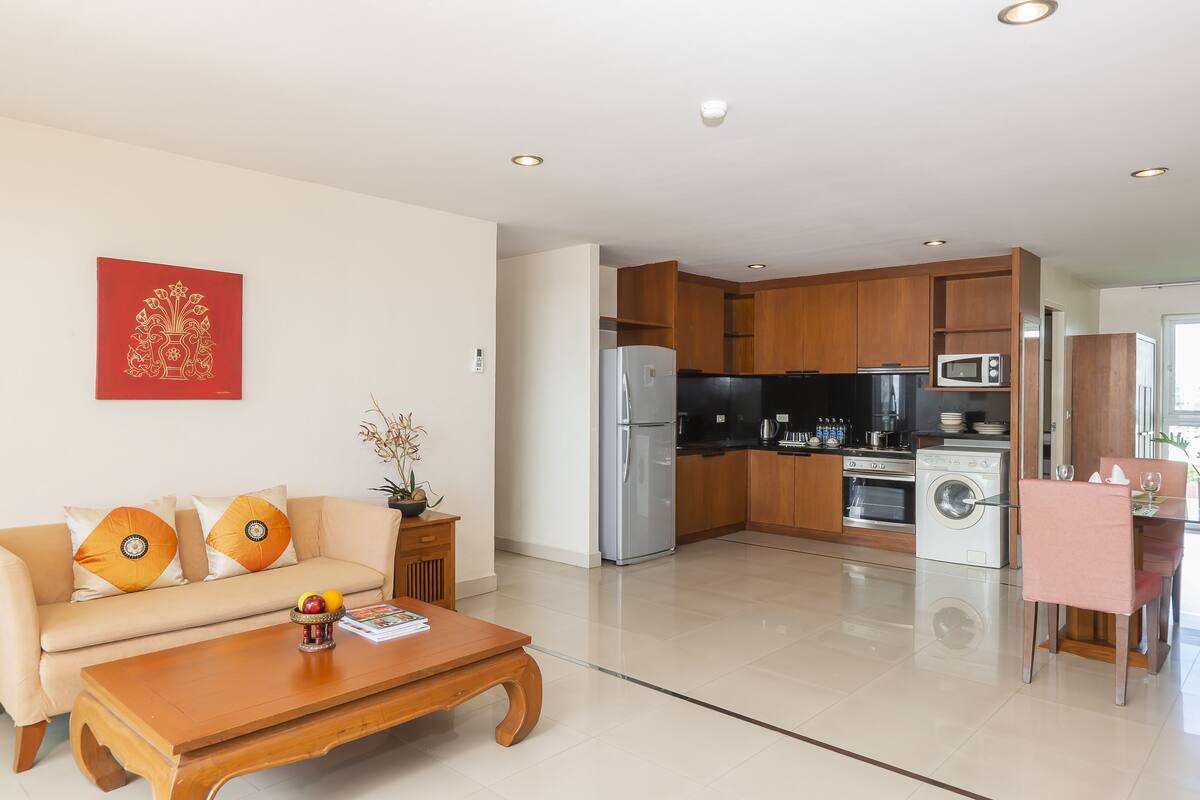 Family Suite Garden view - No Pets Allowed | 迷你吧、客房內保險箱、書桌、遮光布/窗簾