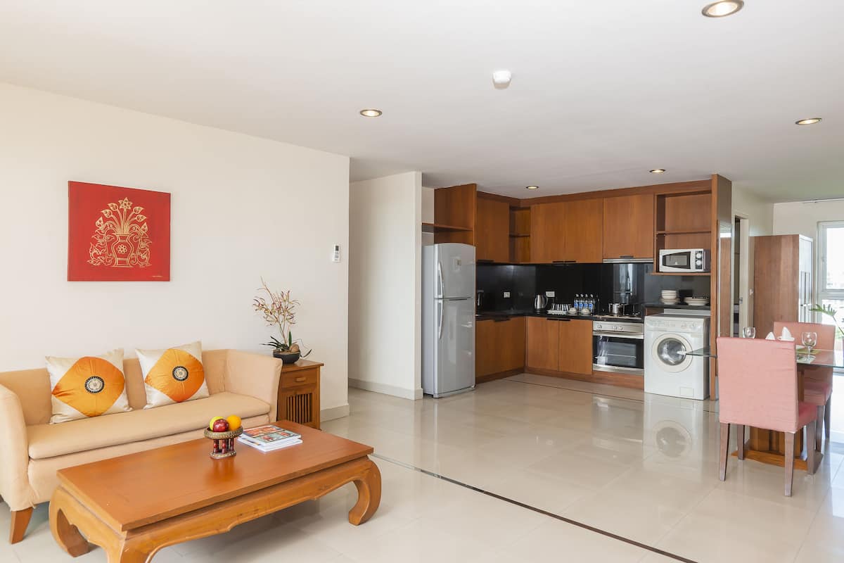 Family Suite Garden view - No Pets Allowed | 1 bedroom, minibar, in-room safe, individually decorated