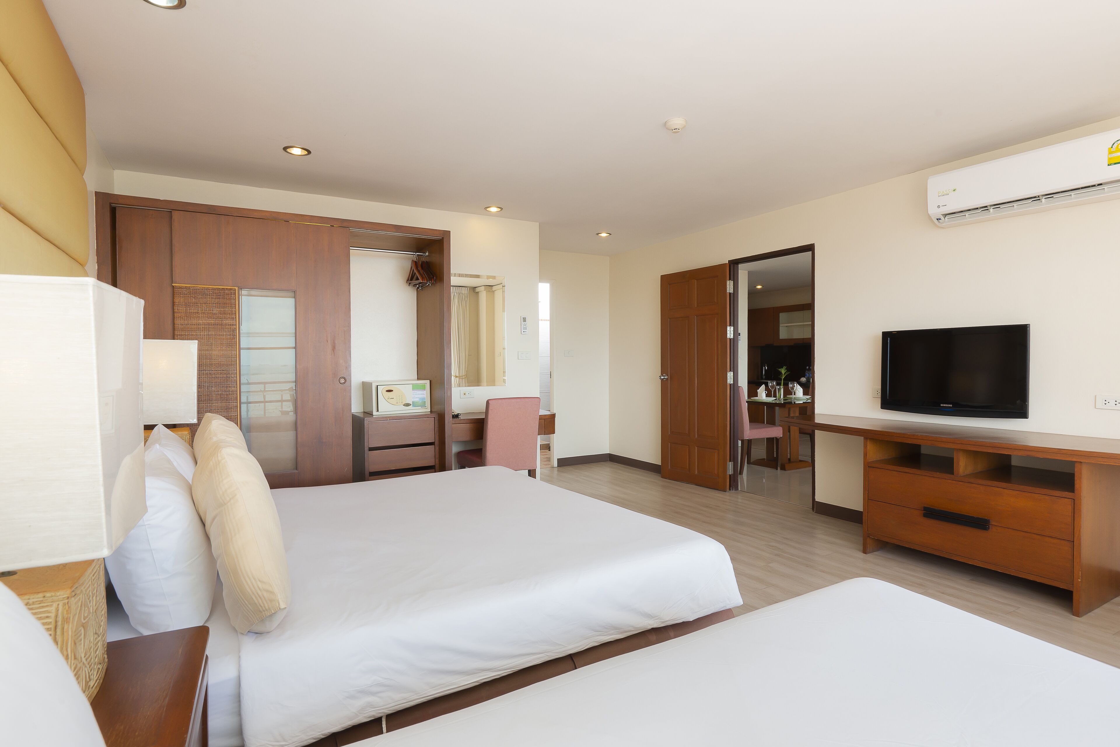 Junior Suite Sea View- No Pets Allowed | Minibar, két bảo mật tại phòng, trang trí khác biệt 