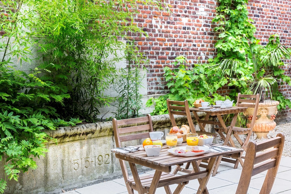 Best Western Hotel Saint Claude by null