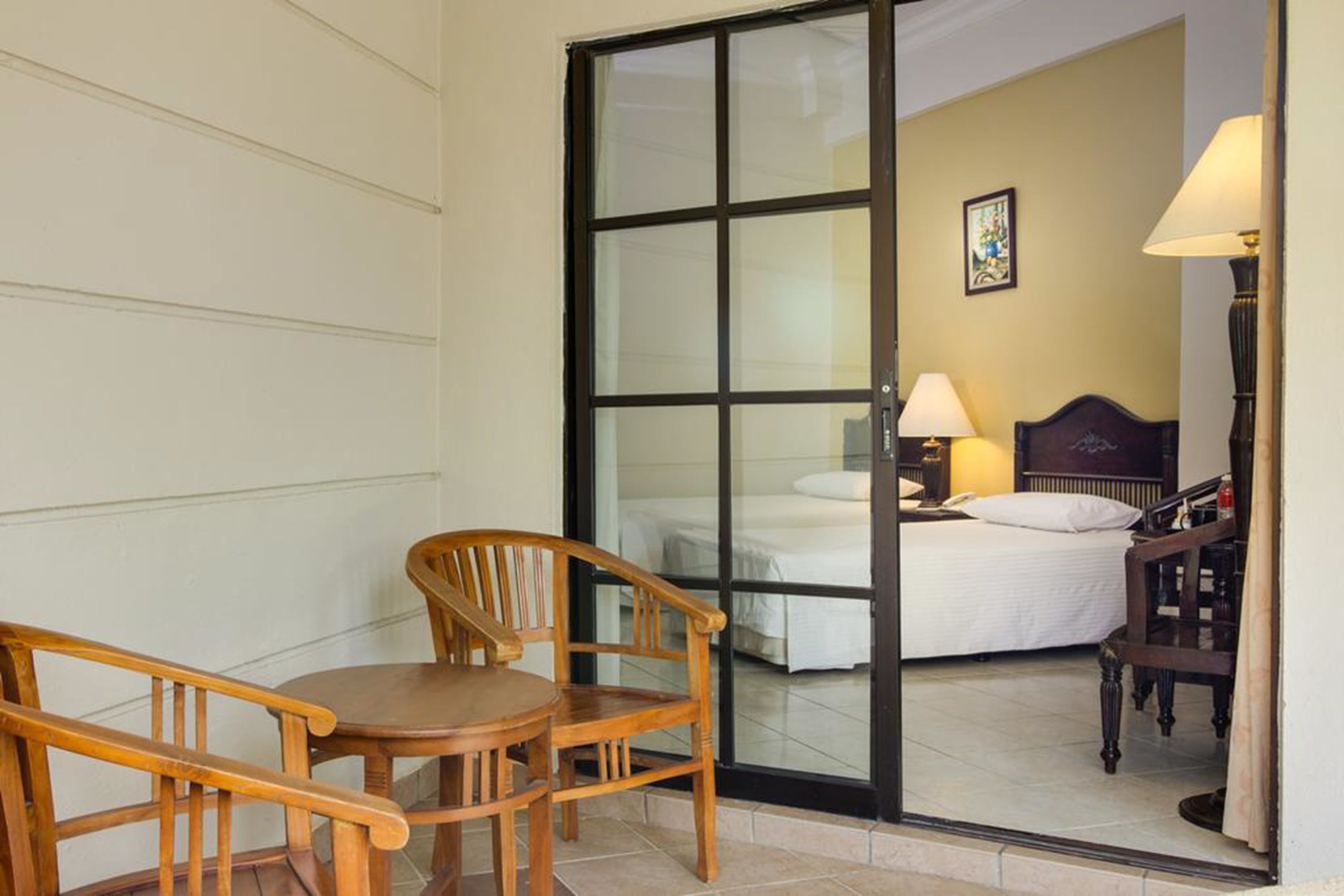 In-room safe, desk, iron/ironing board, free WiFi