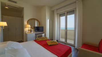 Minibar, in-room safe, desk, soundproofing